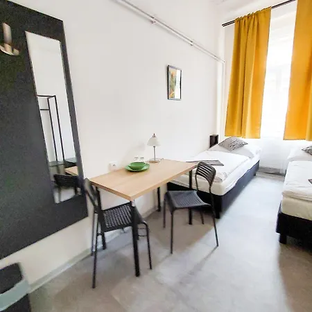 Проживание в семье Cute Room Near The Centre Of Prague D2