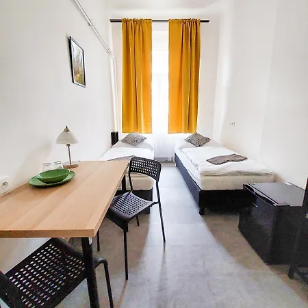 Cute Room Near The Centre Of Prague D2 *